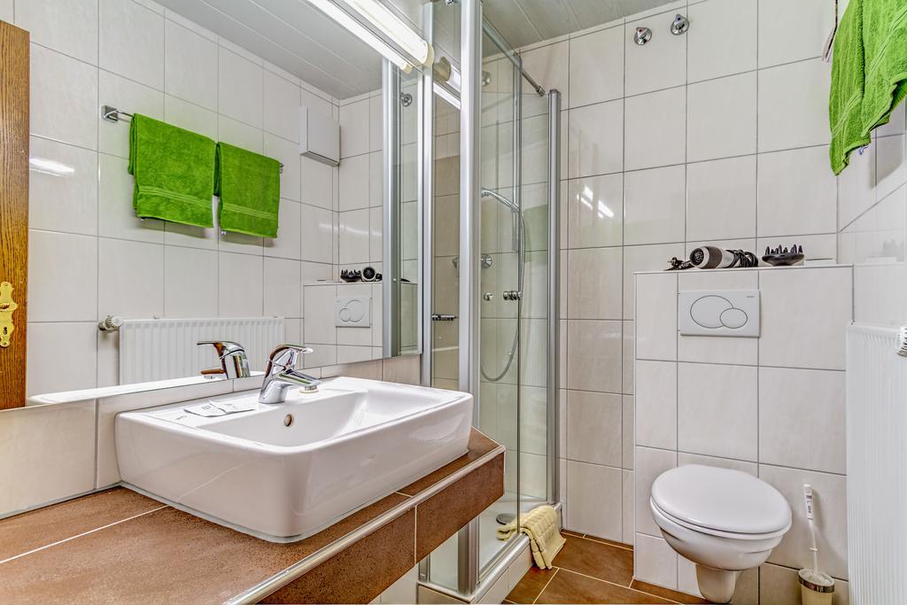 Apartments Haus Daniela 코헴 객실 사진